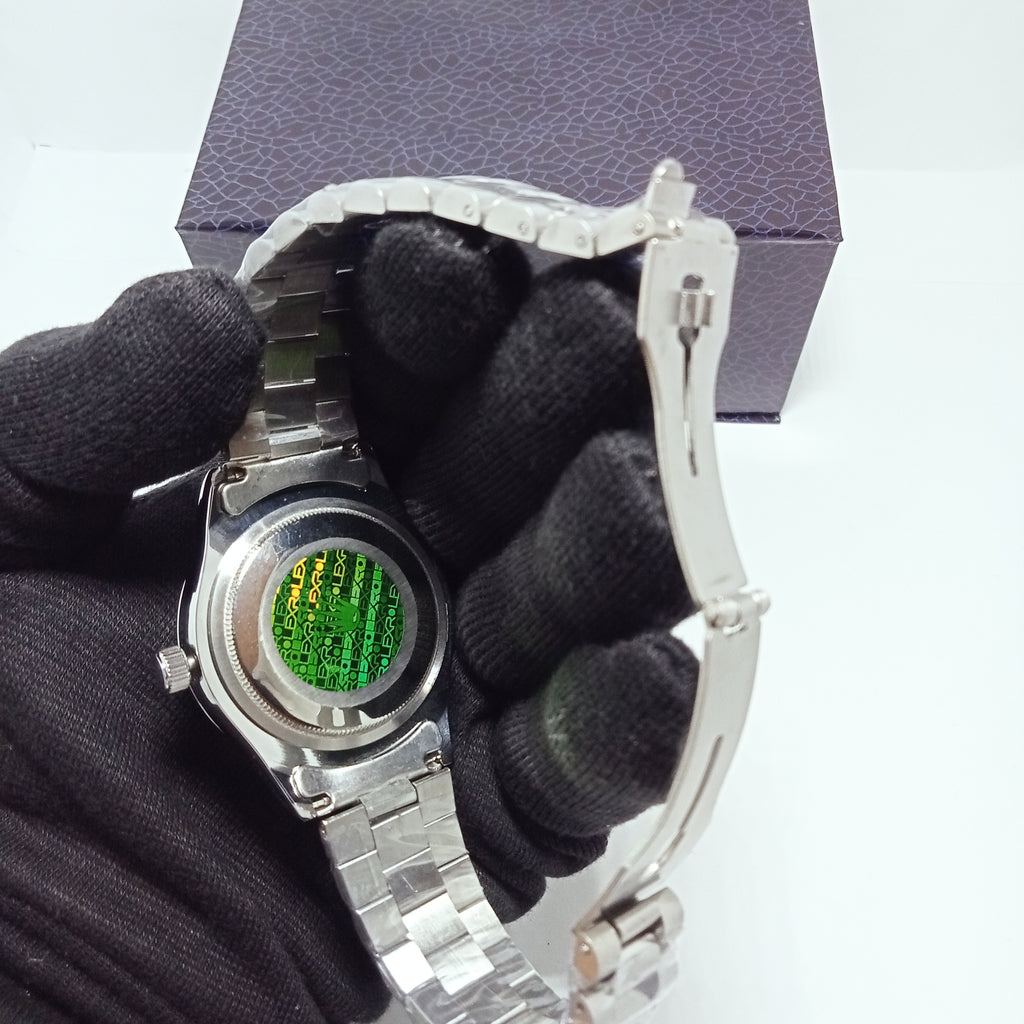 Rolex Datejust – Black Dial.